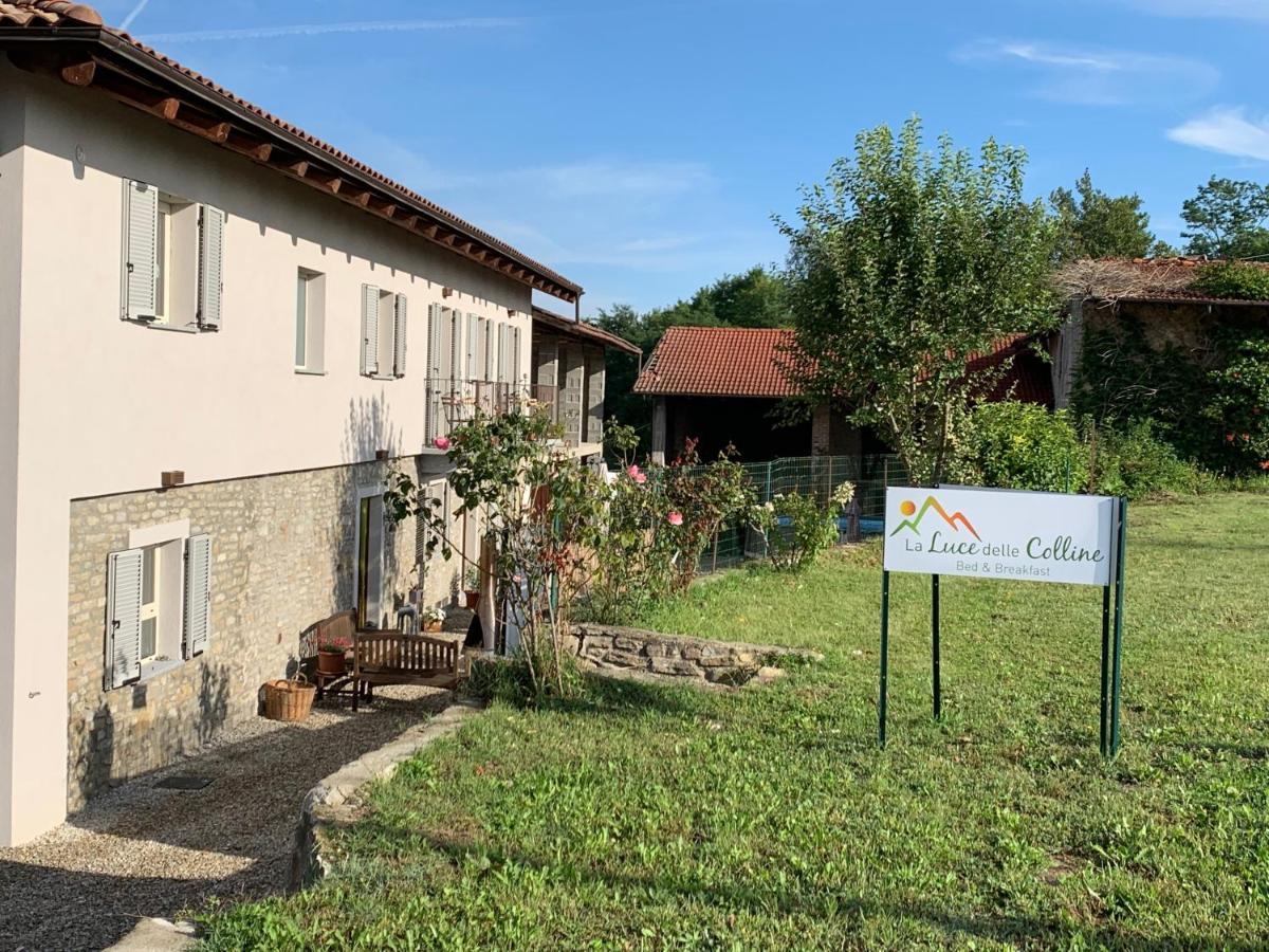 La Luce Delle Colline Bed and Breakfast Serravalle delle Langhe Exteriör bild